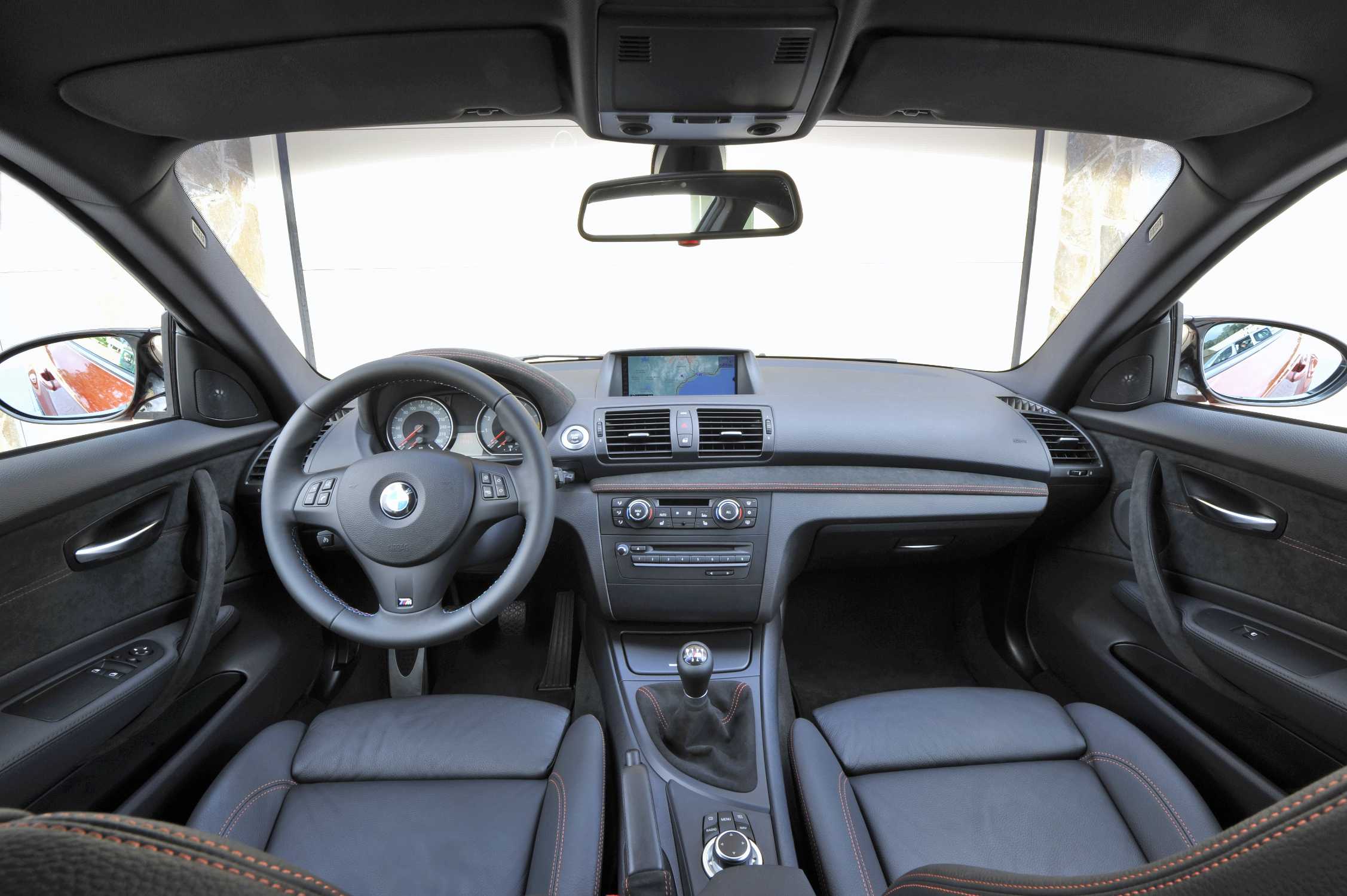 Bmw 1 Series M Coupe Interior 12 2010