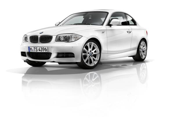 P90070529-bmw-1-series-coupe-