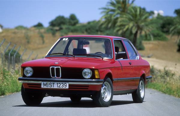 La historia de éxito de un pionero mundial: cinco generaciones del BMW  Serie 3.