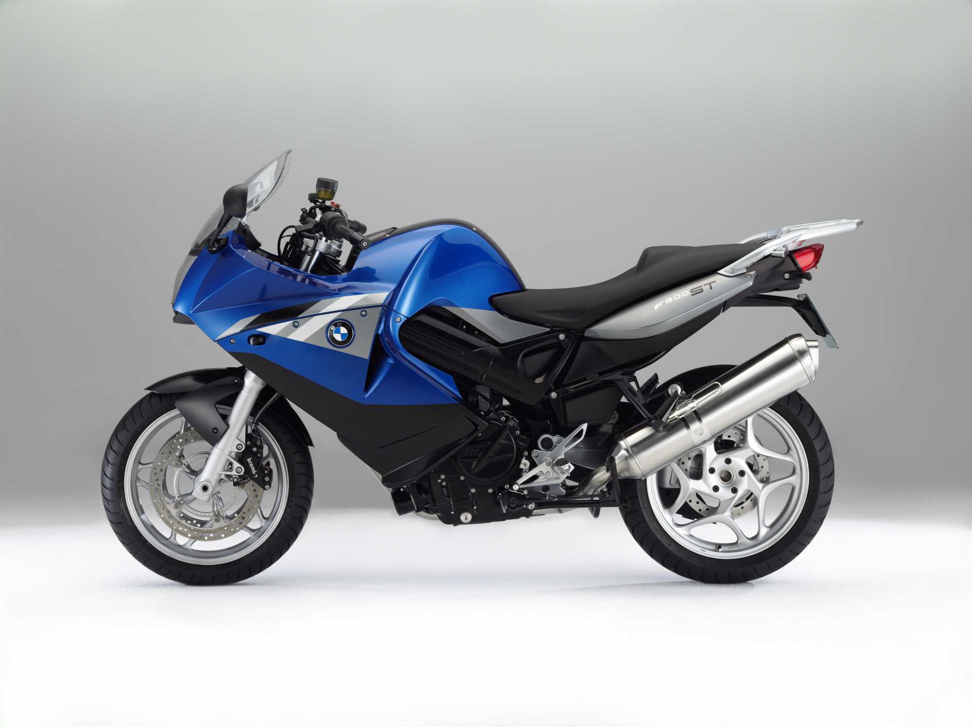 BMW F 800 ST Lupin blue metallic/Sapphire black metallic/Granite grey ...