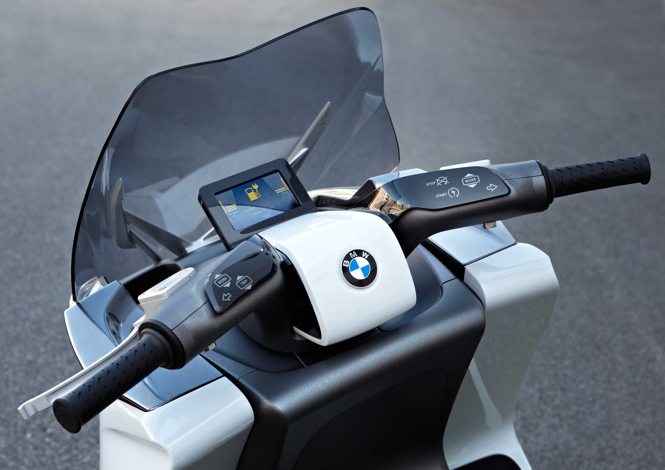 Электрический е. BMW Electric Scooter. BMW Motorrad Concept e. Электроскутер БМВ 2021. BMW Concept e (09/2011).