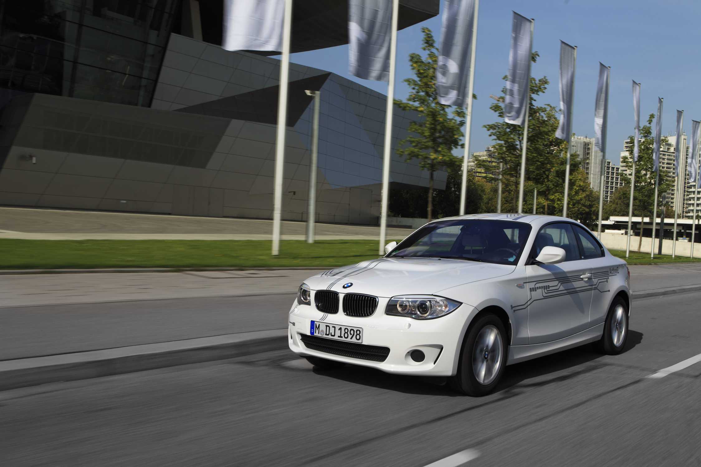 BMW ActiveE (09/2011)