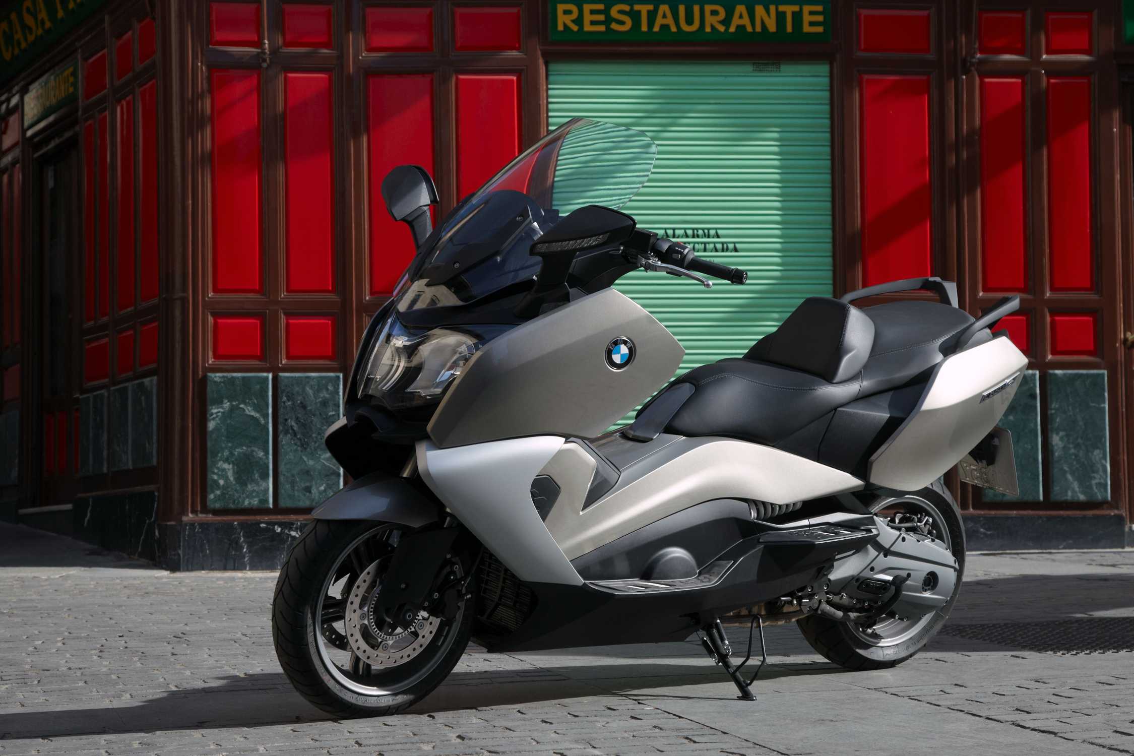 BMW c650 Sport без пластика