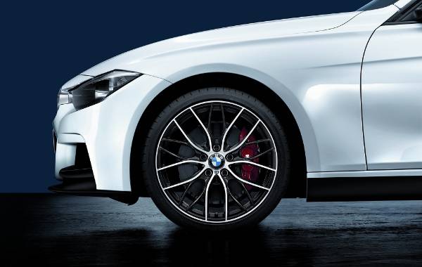 BMW F30 3 Series Featuring EC-7R Forged Wheels