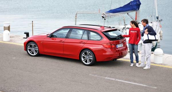 The new BMW 3 Series Touring: Dynamic flair and practicality wrapped in a  sporty and elegant design.