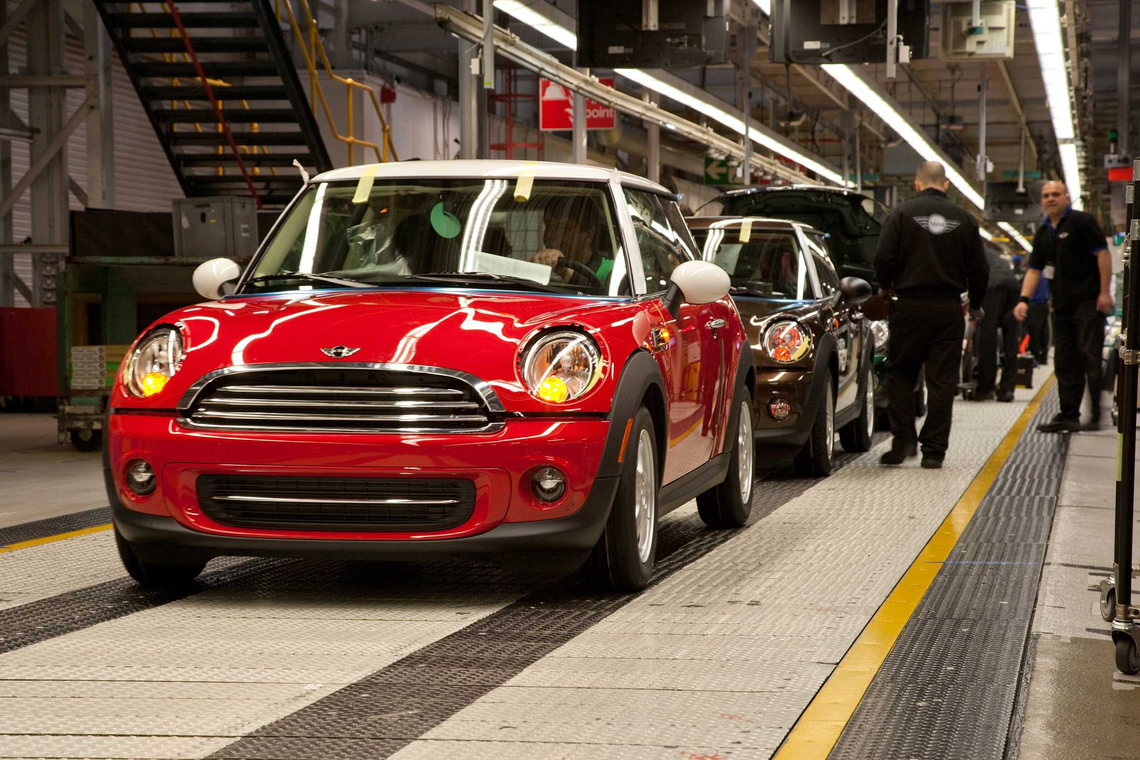 2013-marks-major-milestone-at-mini-plant-oxford