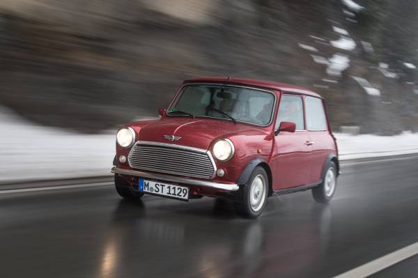 Cooper UTY 8 in review – Mini Cooper, max driving fun? - DOWNTOWN Magazine