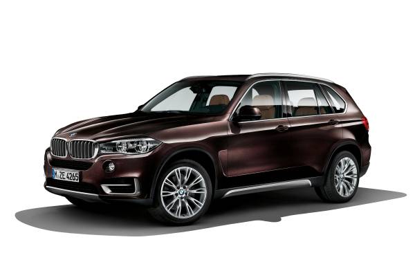 The new BMW X5 M50d, BMW Individual, and Original BMW Accessories: Dynamic,  exclusive, versatile.