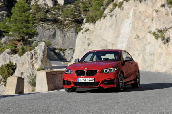 A new dimension in dynamics. The BMW 2 Series Coupe.