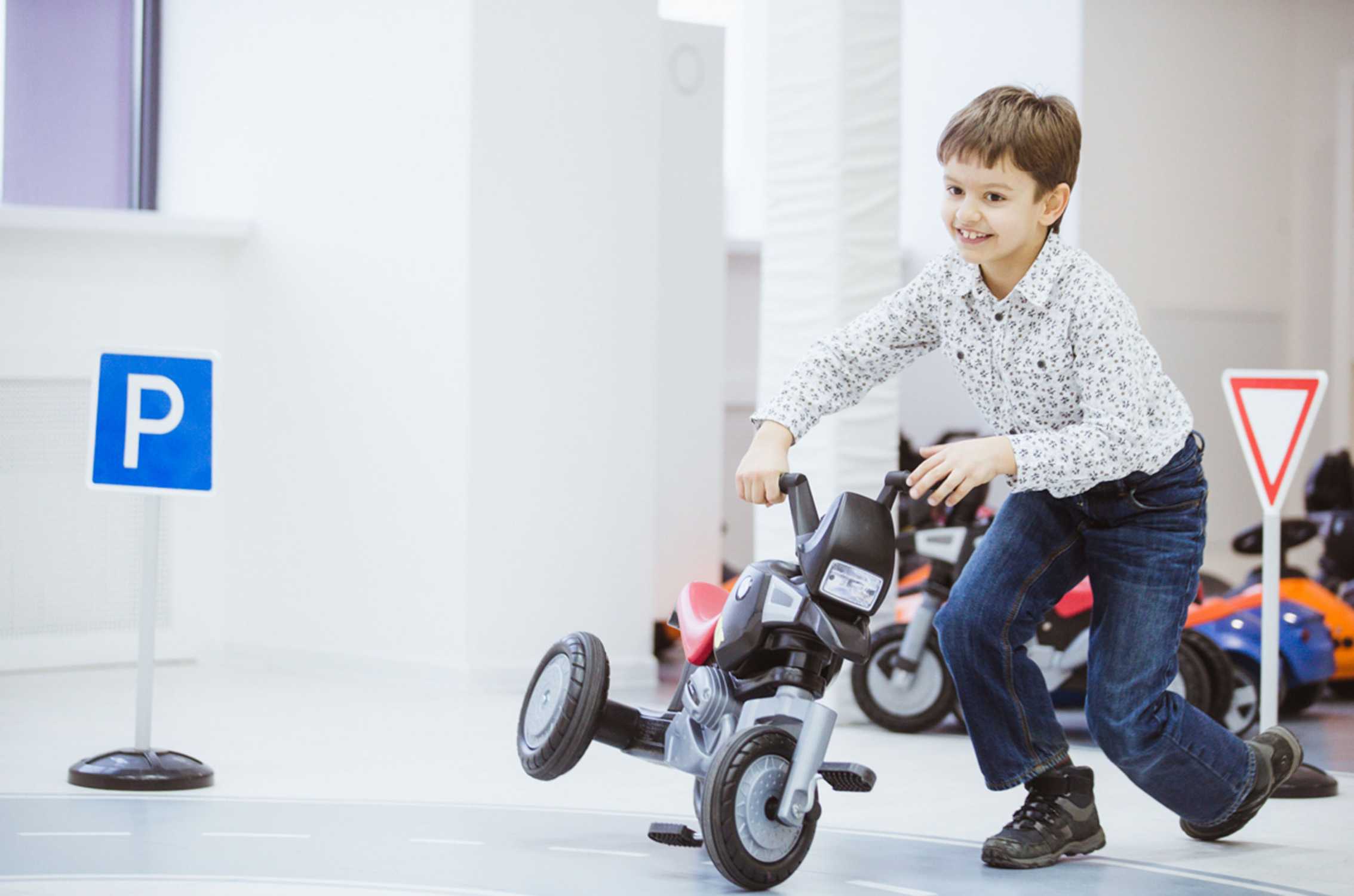 Включи детский. Junior Campus BMW В Москве.