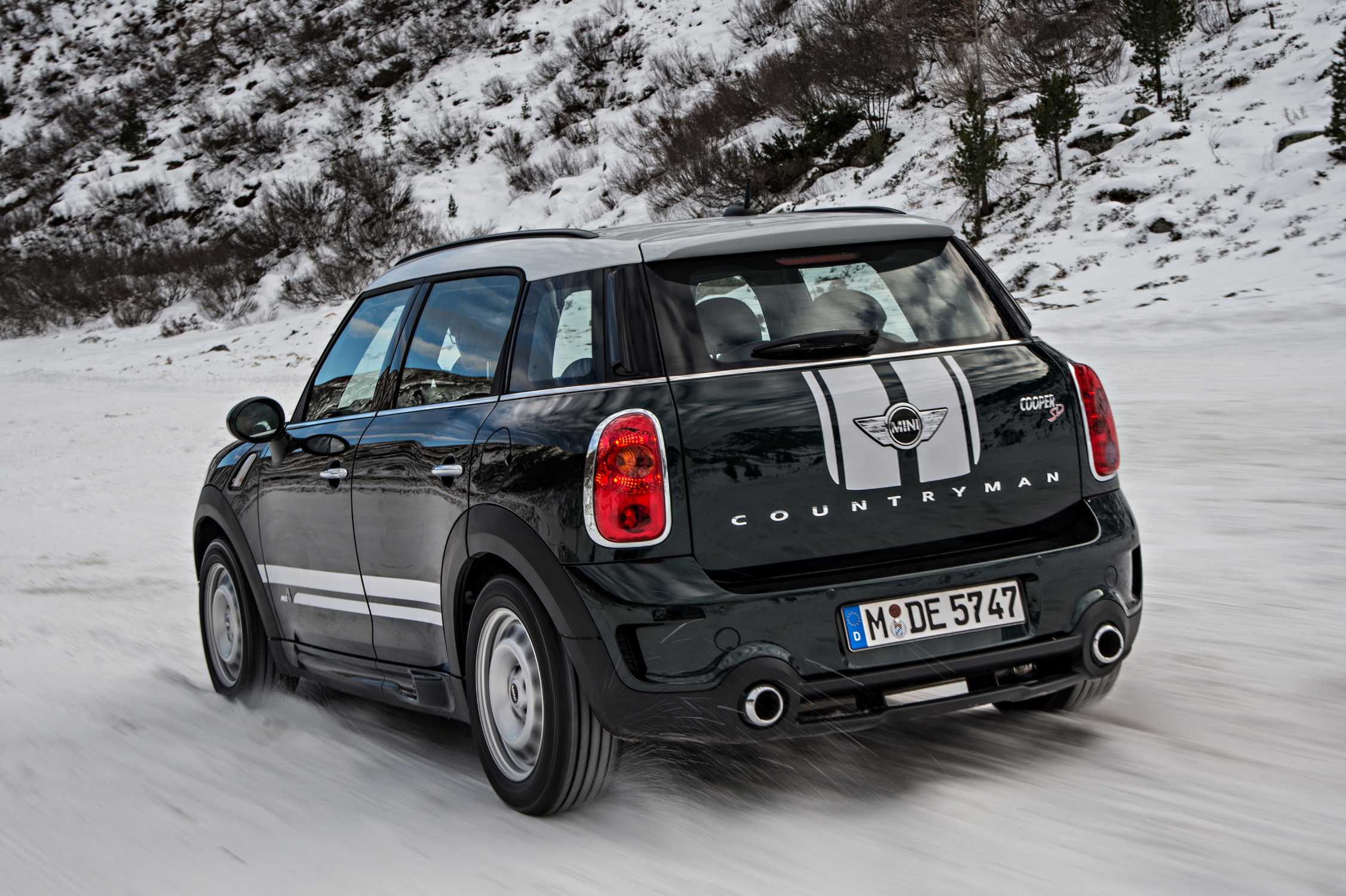 Мини купер кантримен. Мини Купер. Mini Cooper Countryman. Mini Cooper Countryman 2014. Мини Купер Кантримен s.