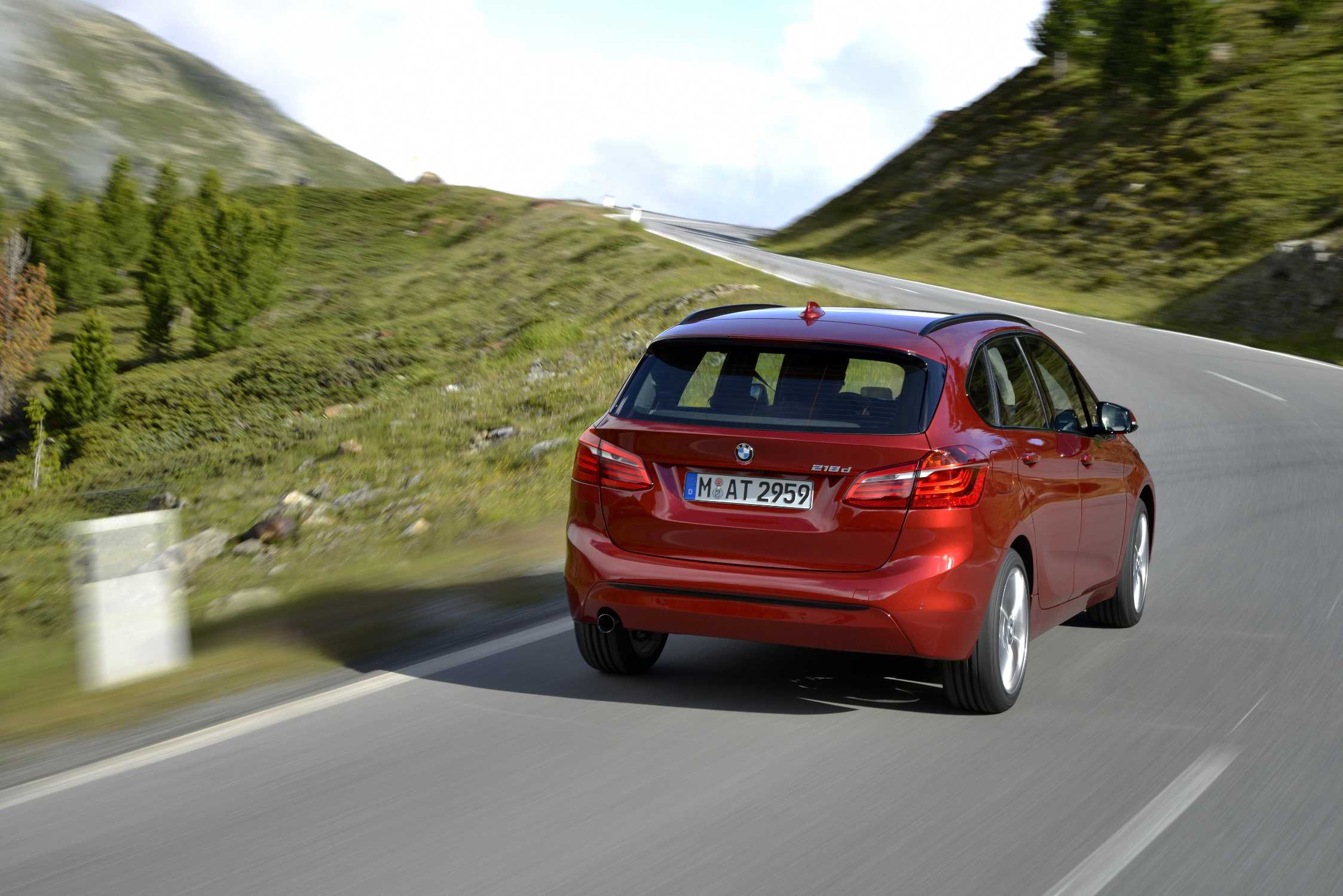 D active. 218d Active Tourer. BMW 2 Active Tourer. BMW 218d. BMW 218d 2015