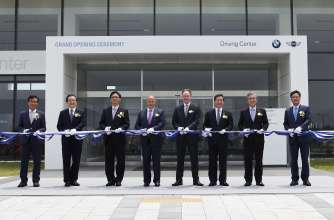 Opening of the first BMW Group Driving Center in Asia in Incheon / South Korea on 14th July 2014. F.l.t.r.: Youngjae Kim, President of Sky72 Golf Club;  Hojin Lee, Director of Incheon International Airport Corporation (IIAC);  Seongyeon Hwang, Director of Seoul Regional Aviation Administration;  Hendrik von Kuenheim, BMW Group, Vice president region Asia, Pacific and South Africa;  Dr. Ian Robertson, Member of the Board of Management of BMW AG, Sales and Marketing BMW;  Jeongbok Yoo, Mayor of Incheon City;  Dr. Hyojoon Kim, President of BMW Group Korea, and Jongchul Lee, Director of Incheon Free Economic Zone (IFEZ).