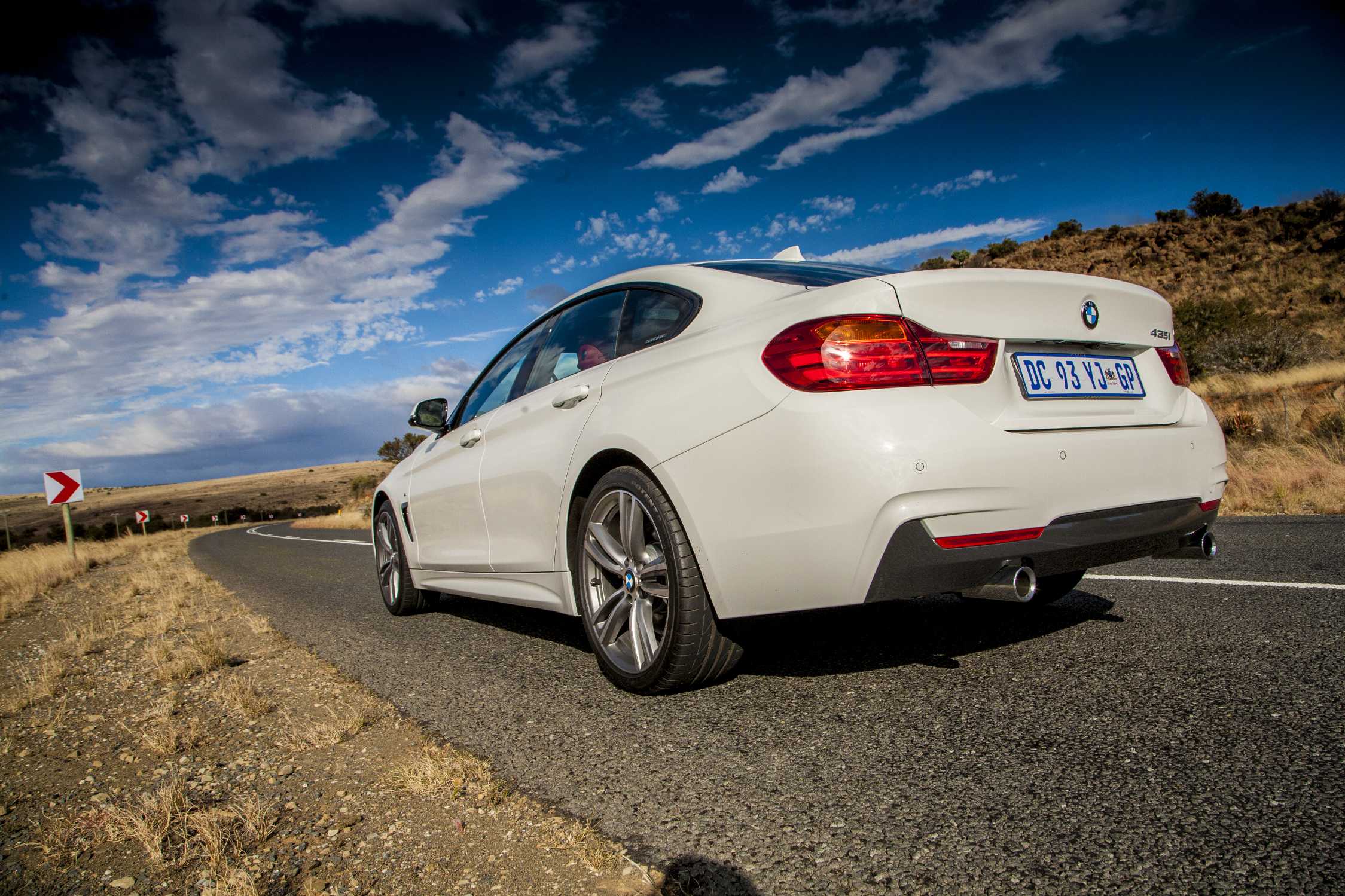 Serie 4. BMW 4 Gran Coupe белая. BMW 4 Gran Coupe New. BMW 4 Series Coupe White. BMW 2 Gran Coupe белая мпакет.