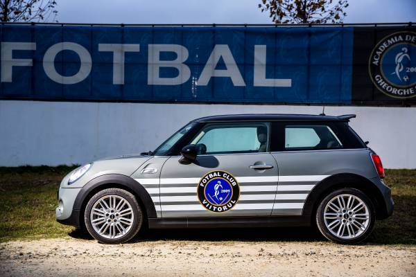 EdiÅ£ie SpecialÄƒ Mini Gheorghe Hagi Edition Si Parteneriat Automobile Bavaria Mini Si Academia De Fotbal Gheorghe Hagi