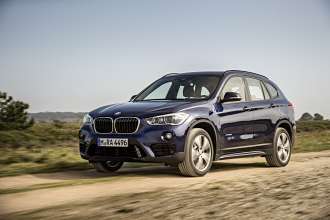 The new BMW X1.
BMW X1 xDrive25i - Sport Line - Mediteranean Blue - Light-alloy wheels double spoke 568 - Interior, Dakota leather Black with perforation and Red stitching - Interior trim, Fine Brushed Aluminium with Coral Red accent.