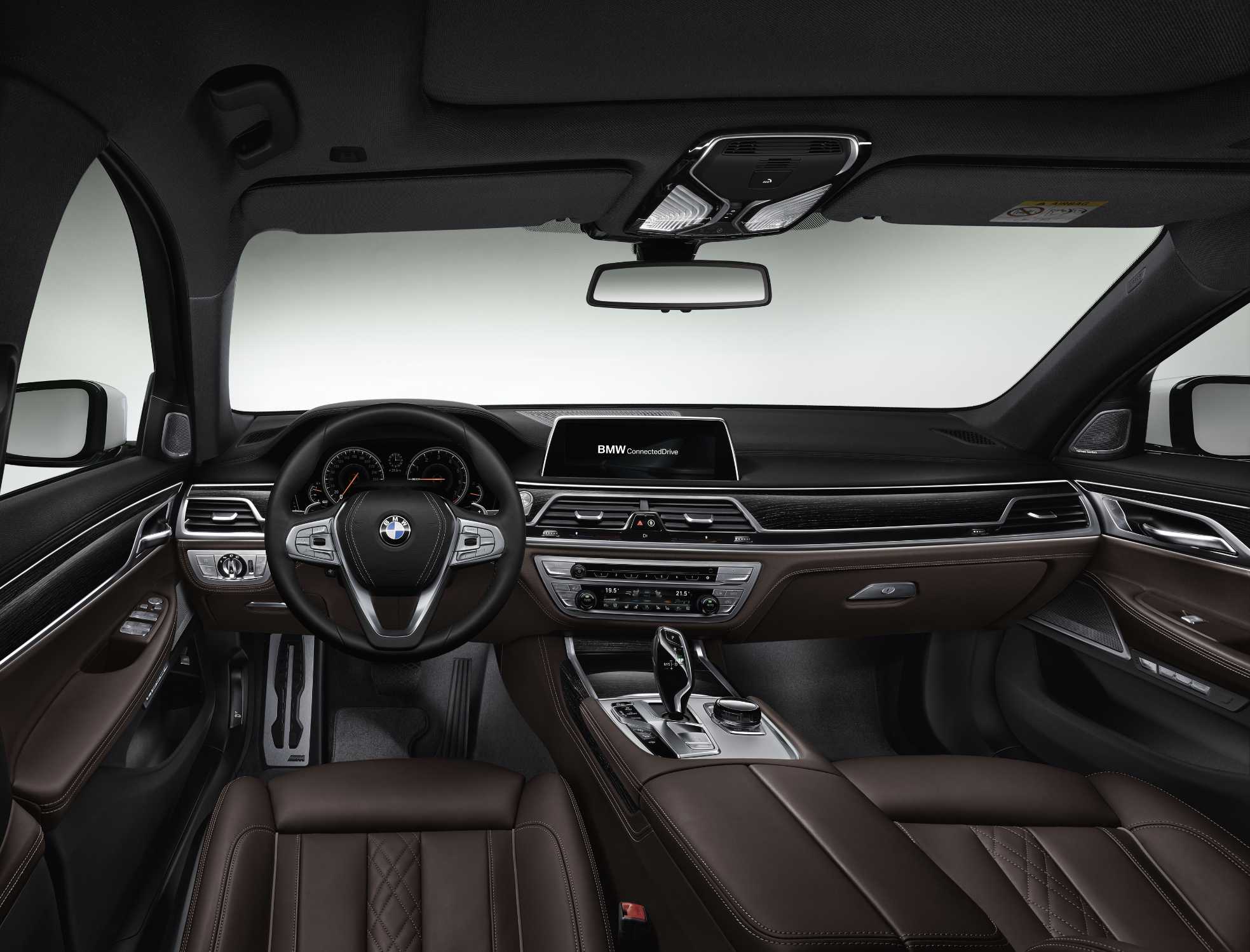 new 7 Series - Interior (06/2015).