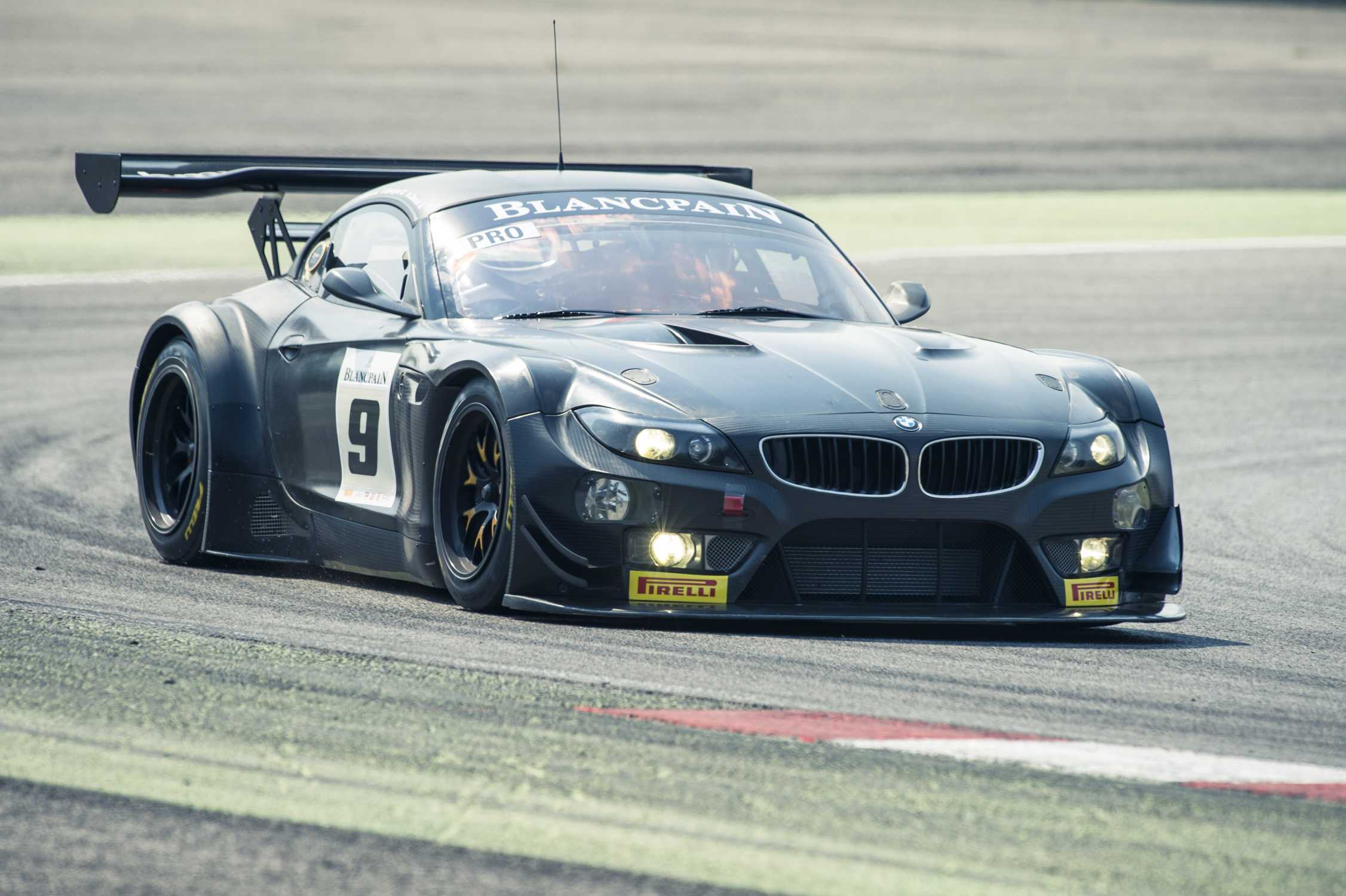 BMW z4 gt3 салон