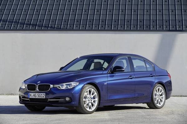 BMW 3シリーズのクリーン・ディーゼル・モデル「BMW 320dセダン／ツーリング」に、新世代ディーゼル・エンジンを搭載