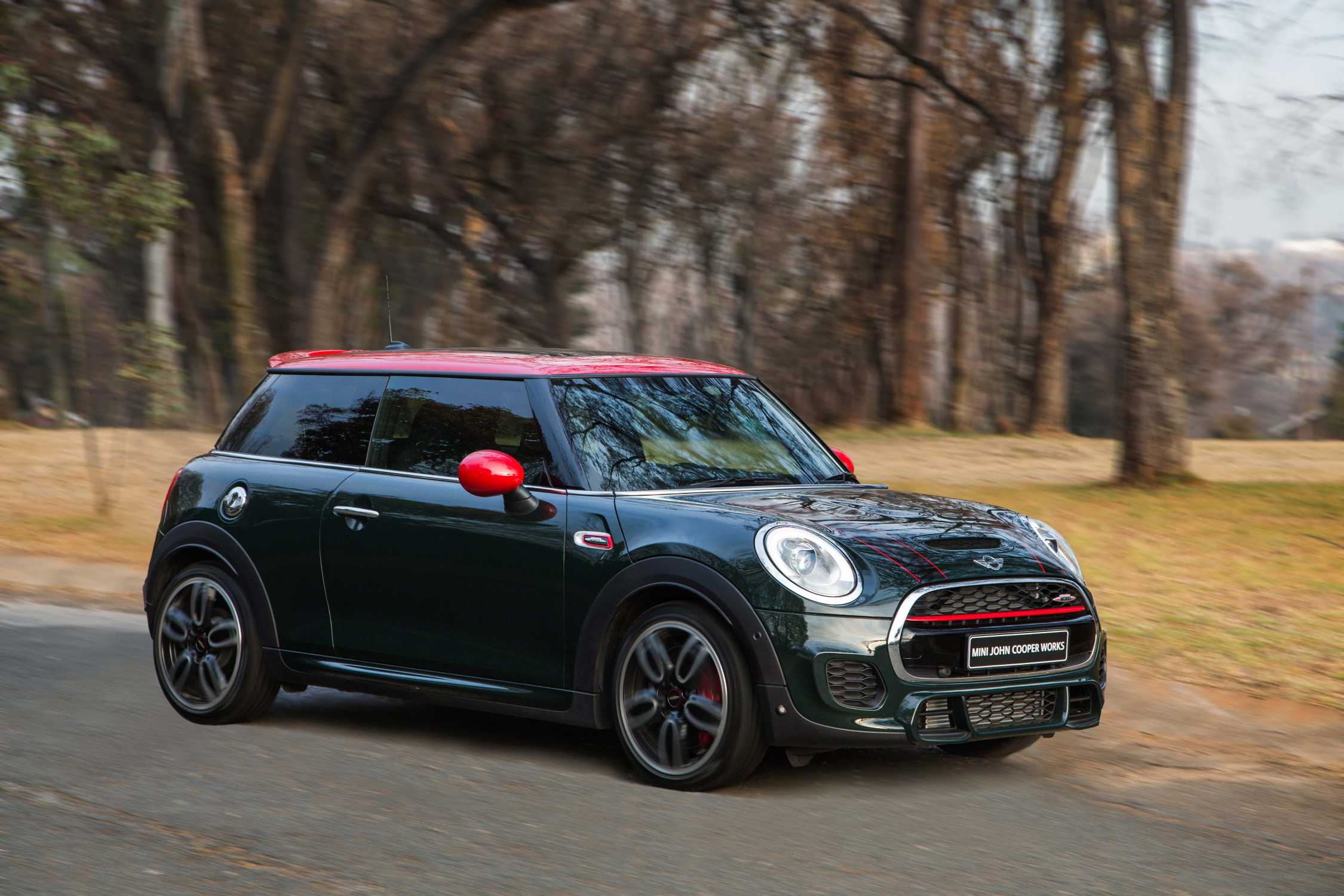 Mini john works. Мини Купер JCW. Mini Cooper Джон Купер Воркс. Mini Cooper John Cooper works 2015. Mini John Cooper works JCW.