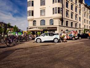 The all-electric BMW i3 now also available at DriveNow car sharing in Copenhagen and interconnected with public transport (08/2015)
