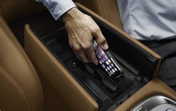 New original BMW accessories as from the autumn of 2015.Attractive products  for even greater driving pleasure.