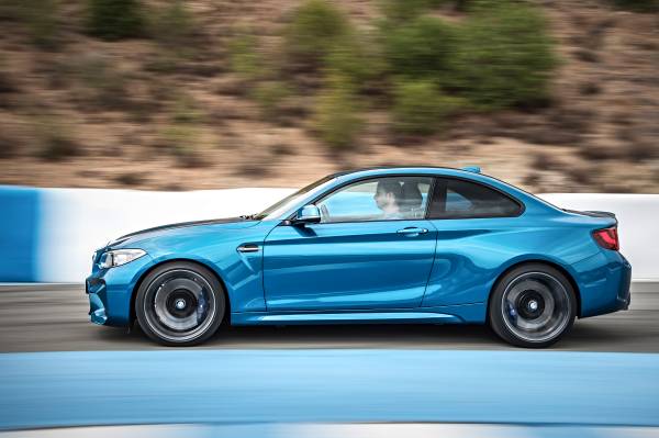 BMW F22 LCI 2 Series Coupe M2 CS Images, pictures, gallery