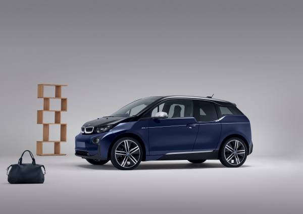 bmw i3 blue