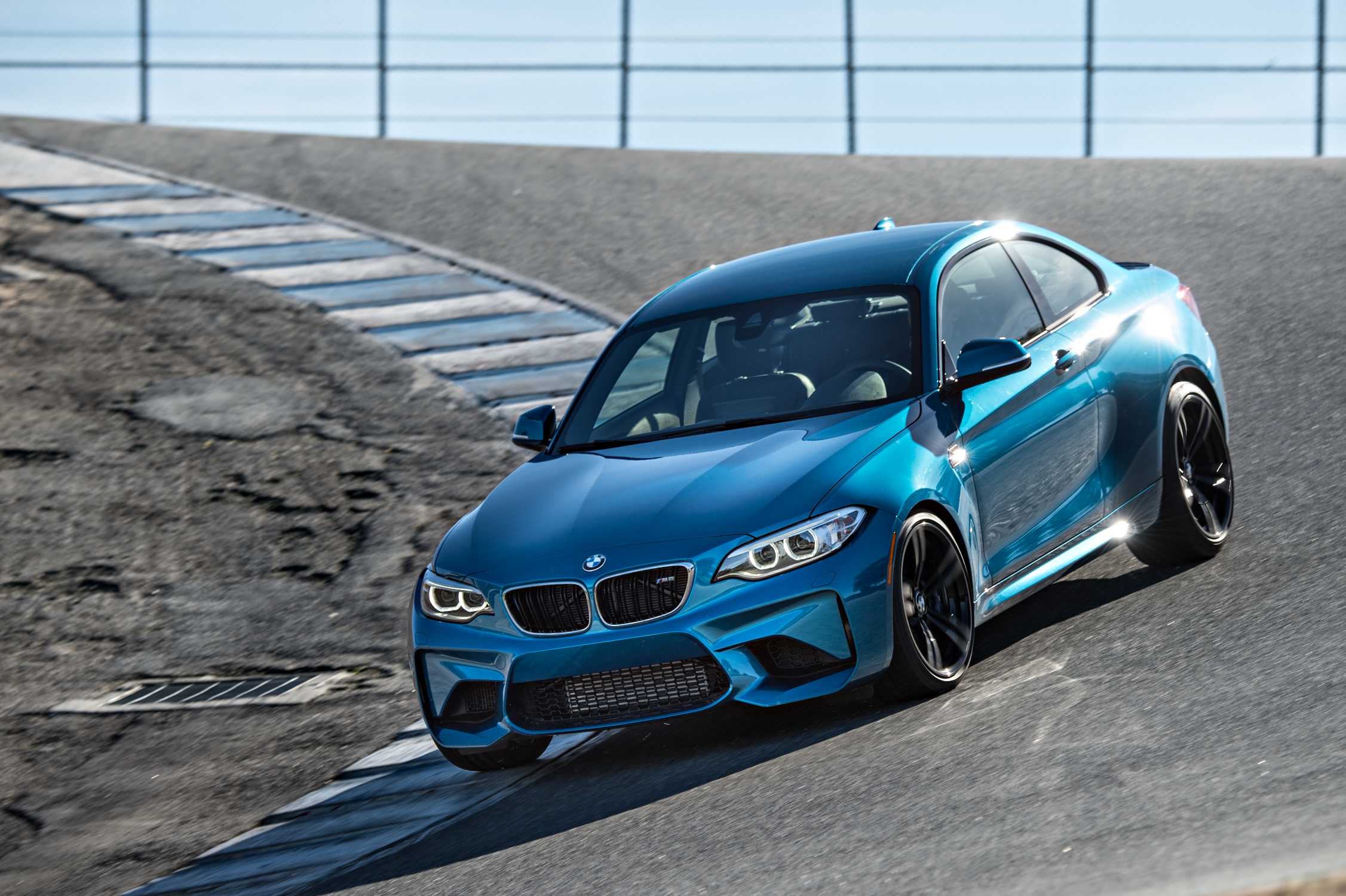 Bmw M2 Coupe 02 2016