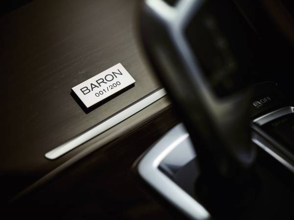 本物の紳士」のための、ダンディなBMW 5シリーズの限定モデル「BARON