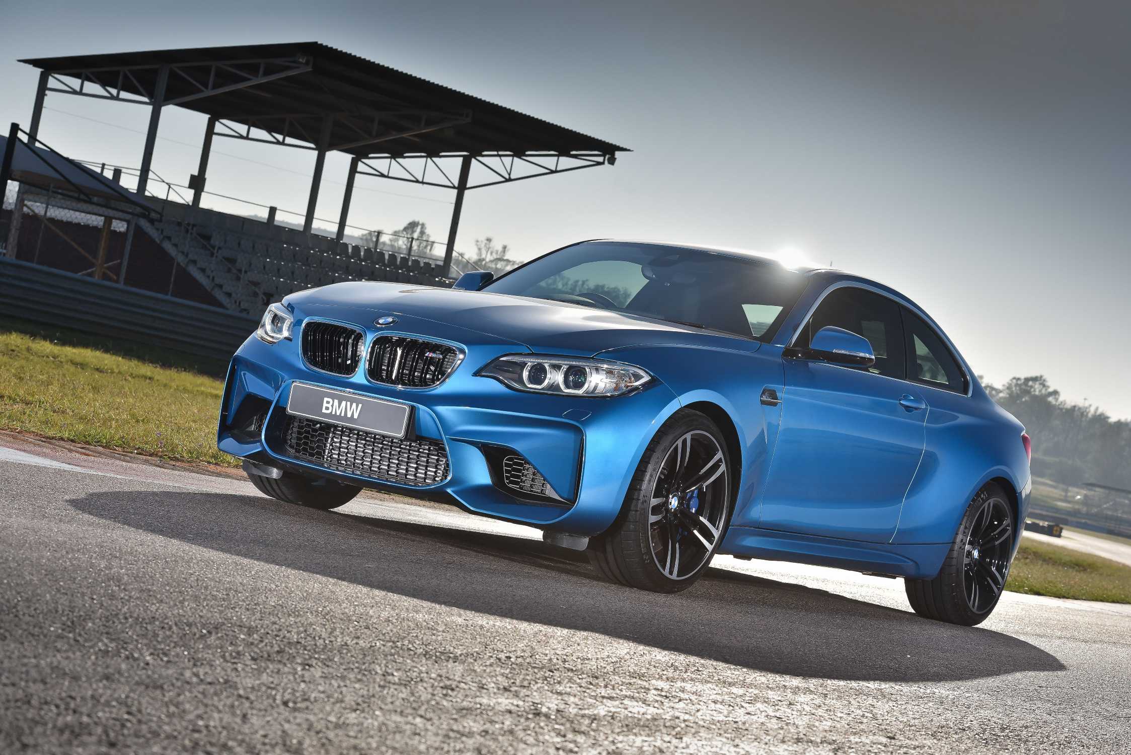 м 2 купе. м 2 купе. новая bmw m2. Bmw m2 coupe 2016. Bmw m2 f22.