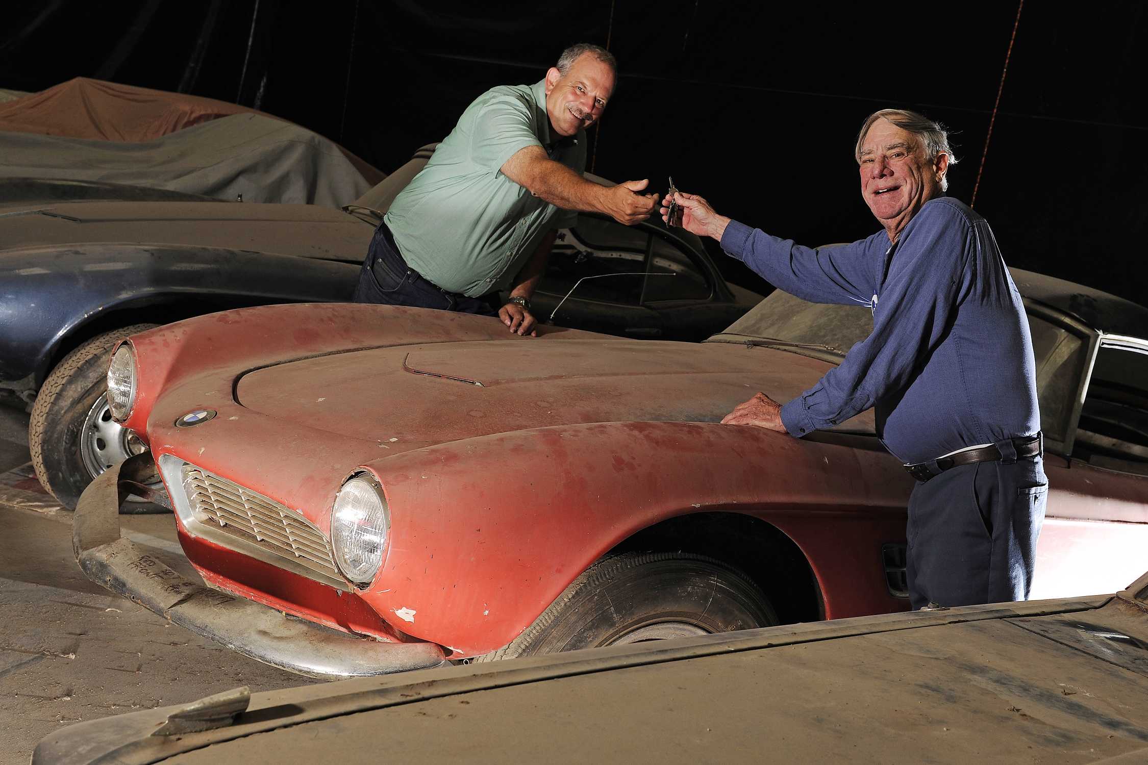 Elvis` BMW 507. Pick-Up and handover at Jack Castors Garage in 2014 ...