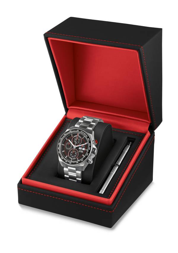 BMW M Chronograph, Automatic with Box (08/2016).