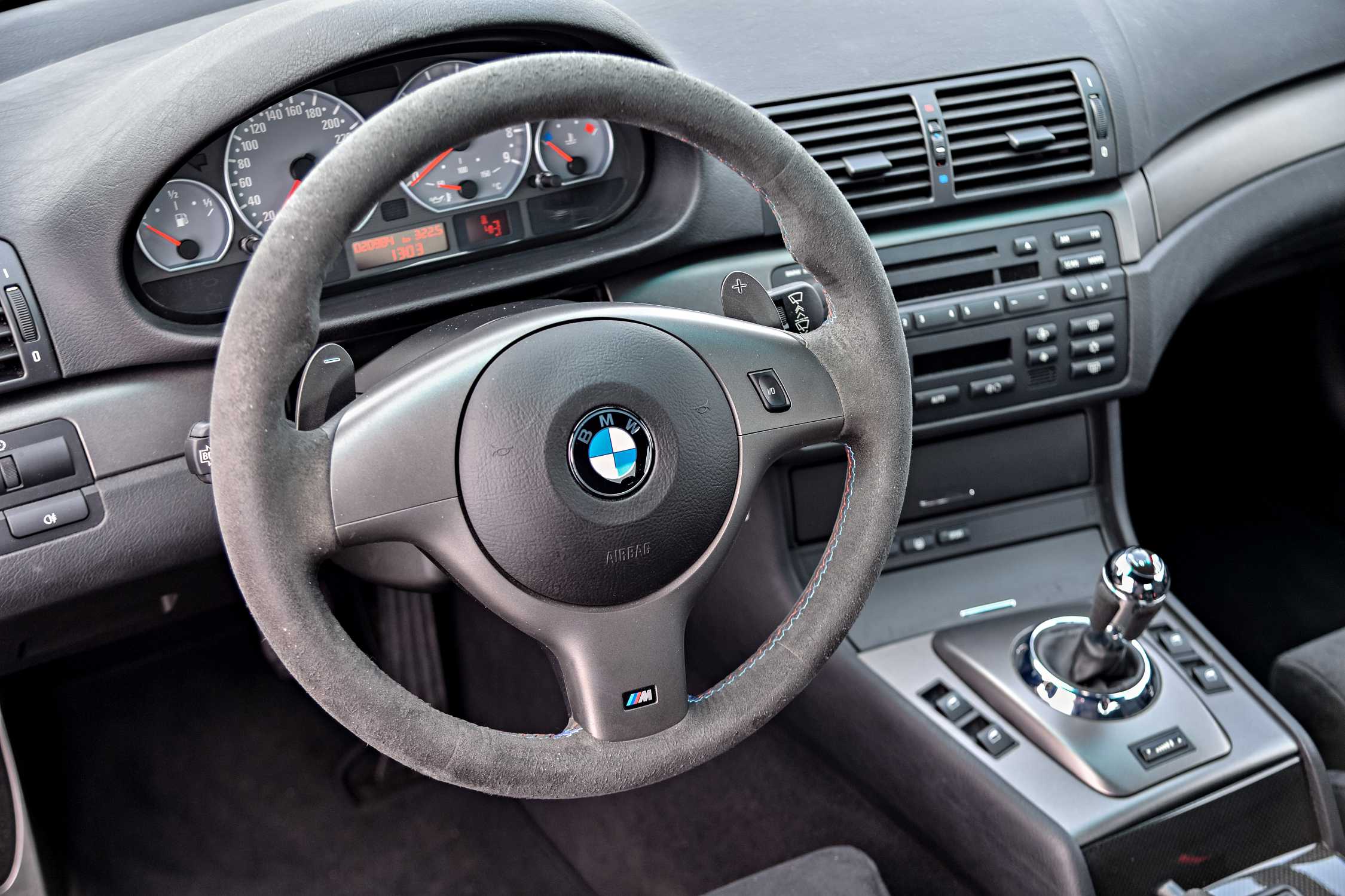 de ober altijd bekken The BMW M3 CSL (E46). (09/2016)