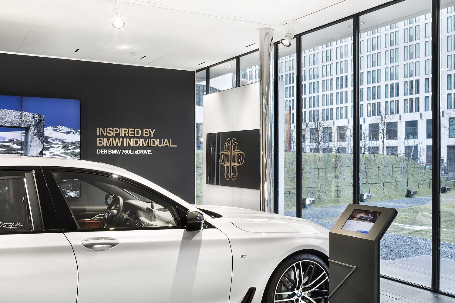 BMW Luxury Excellence Pavillon feiert Premiere während der Berlinale 2017. Pop-up Showroom für Innovation und Ästhetik in den Ministergärten in Berlin. (02/2017)