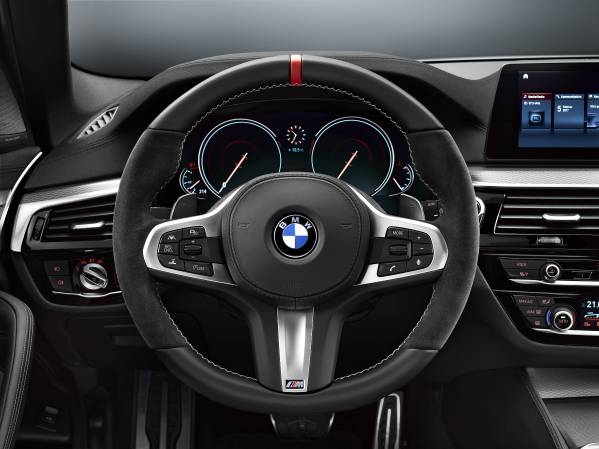 Blog et Forum BMW - Des accessoires M Performance pour une i5