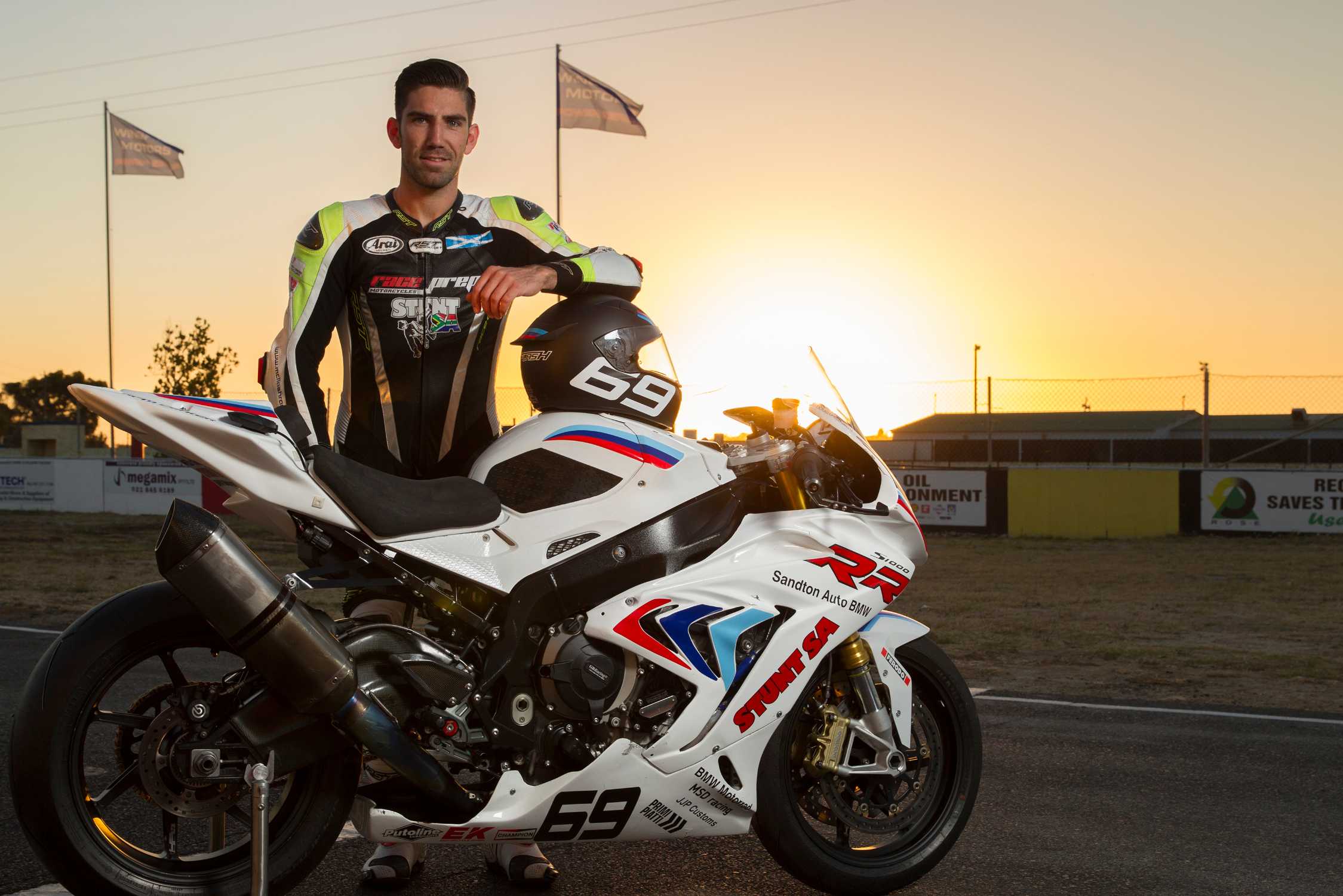 BMW Motorrad South Africa gears for Race Trophy 2017 (02/2017)