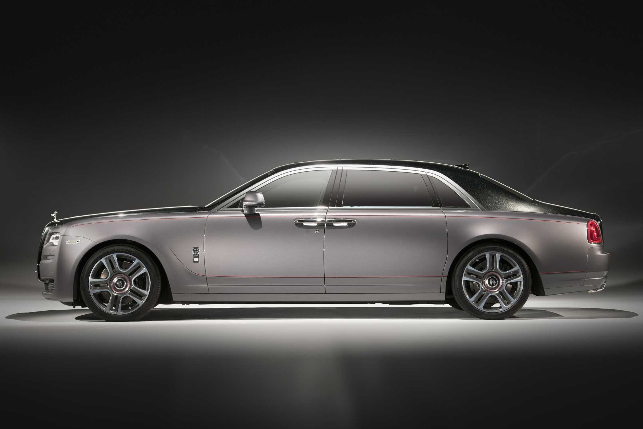 Rolls-Royce made a pink Ghost