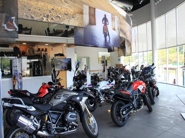  Se inaugura primer distribuidor exclusivo de BMW Motorrad en Guadalajara  Jürgen Motors