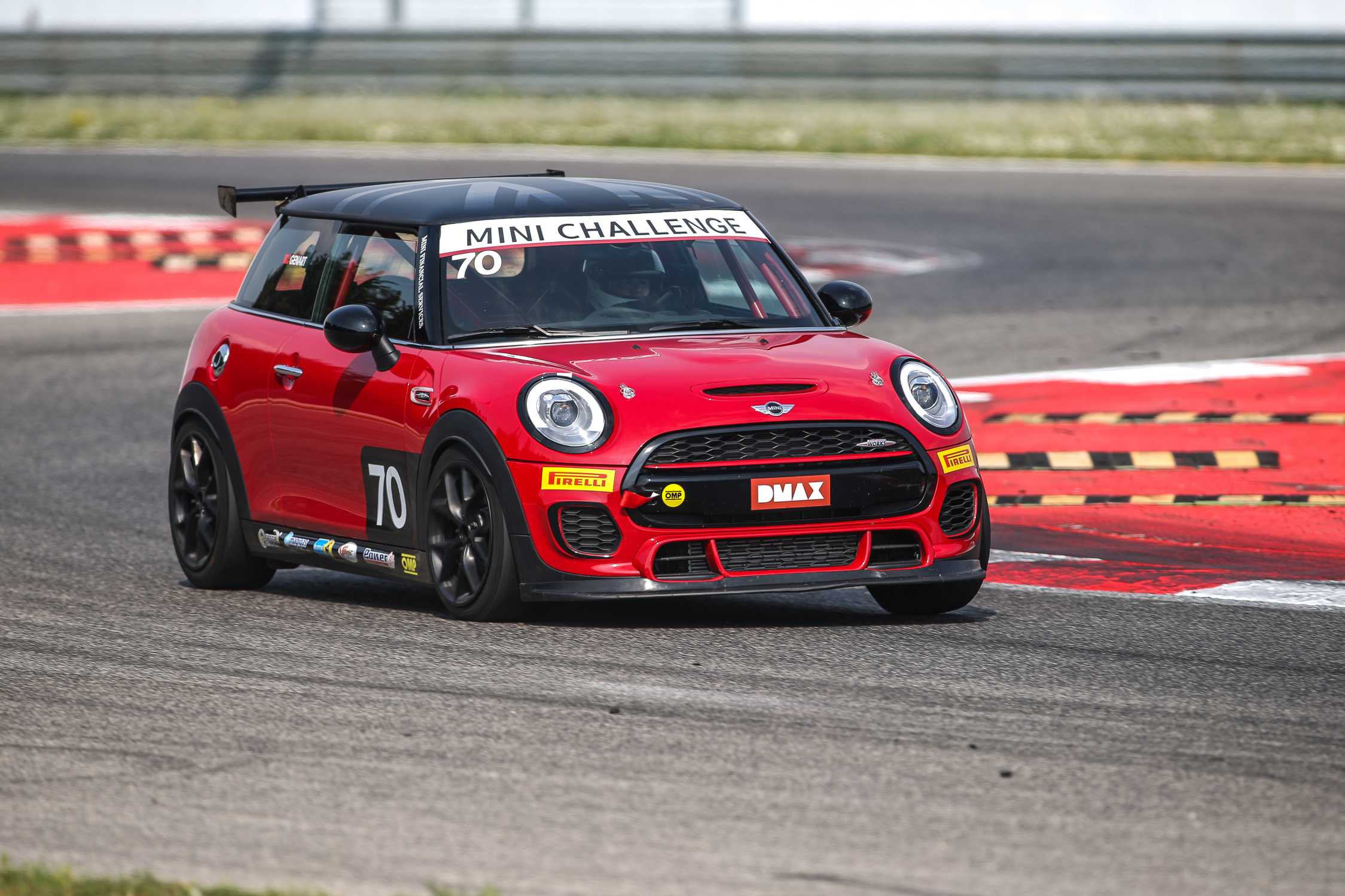 MINI Challenge 2017. MINI John Cooper Works Challenge Lite. Foto ...