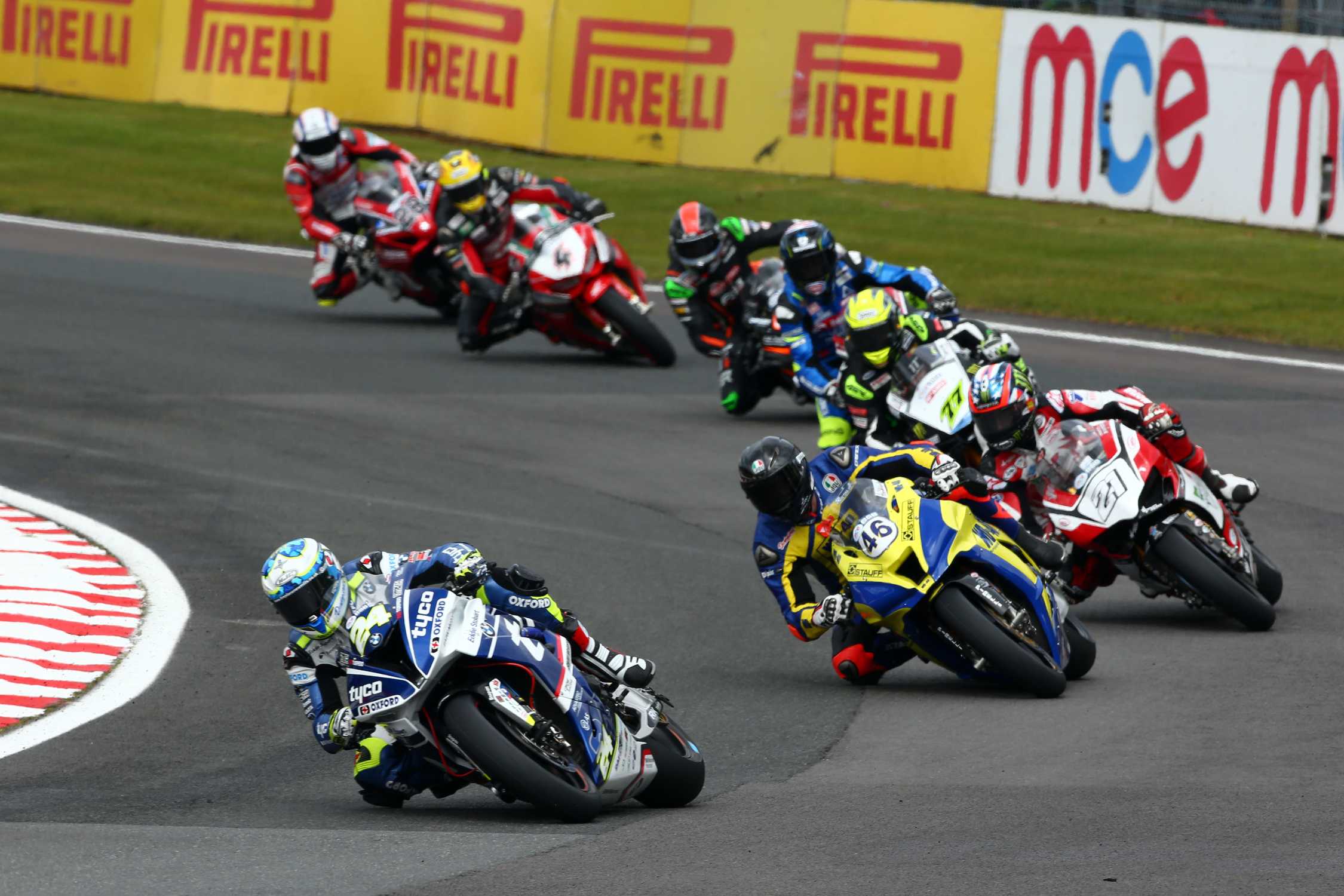 Oulton Park (GB) British Superbike Championship 30th April 2017. Team ...