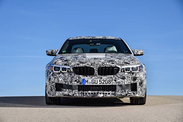 BMW M5 : elle se convertit aux 4 roues motrices
