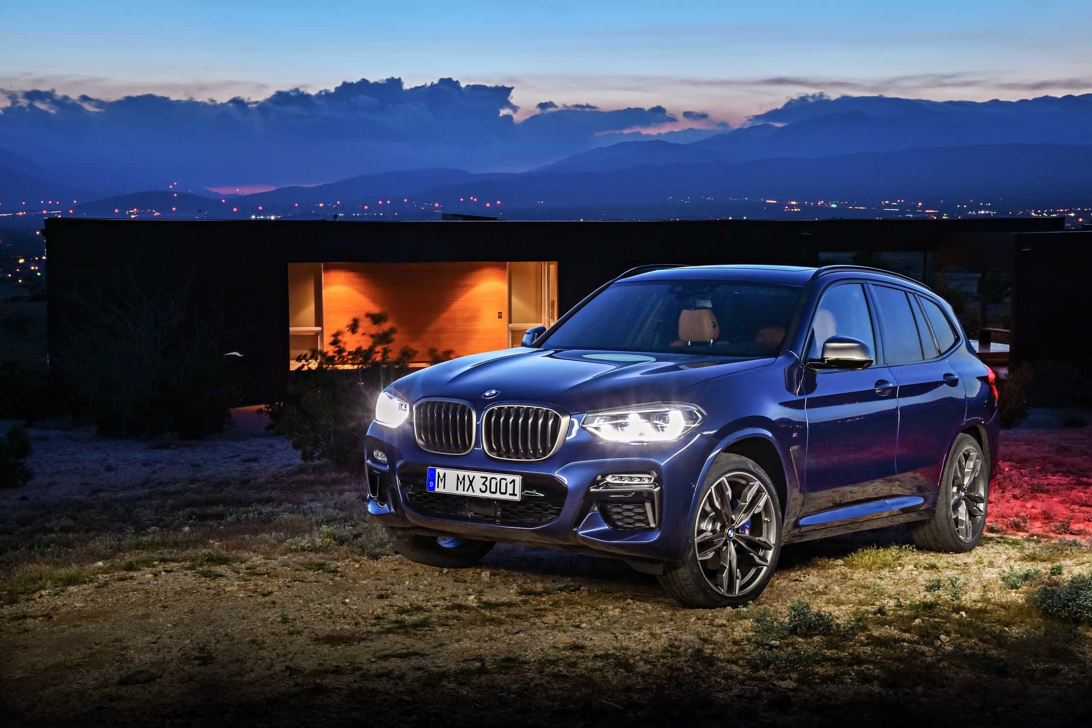 Der neue BMW X3 xDrive M40i (Exterieur Farbe: Phytonic Blau Metallic, Polsterung: Leder Vernasca Cognac) (06/2017).