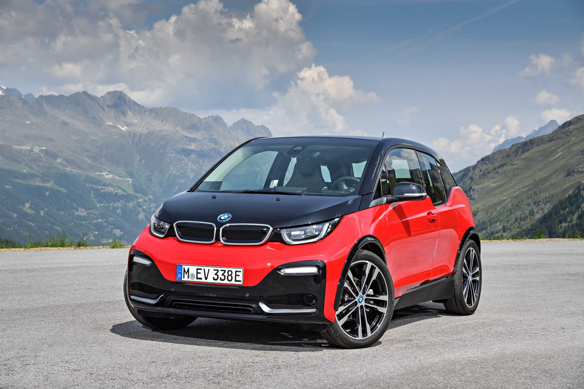 The new BMW i3s. (08/2017)