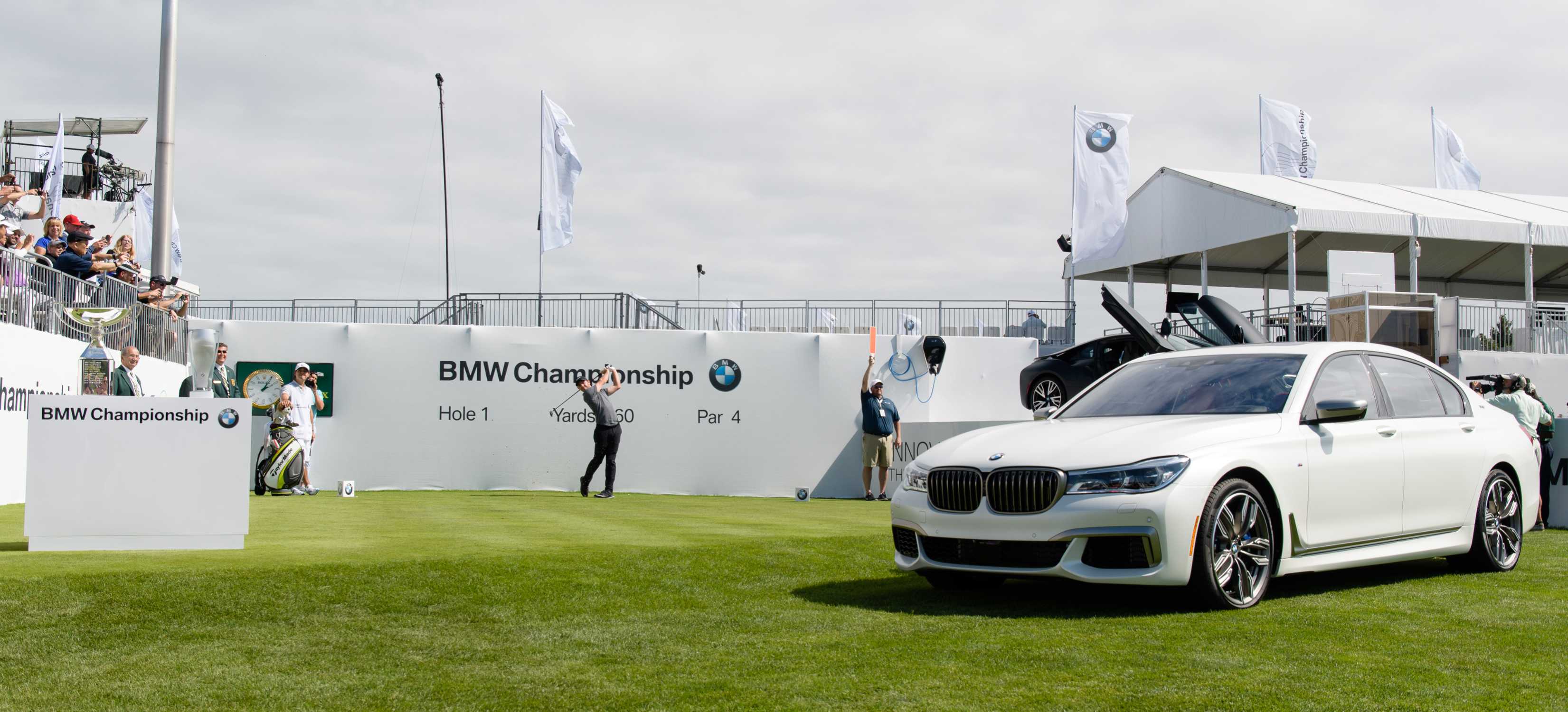 The 2017 Bmw Championship Kicked Off At Conway Farms Golf Club In Lake Forest Il On Wednesday September 13 With Pga Tour Player And 2012 Bmw Championship Winner Rory Mcilroy Making A