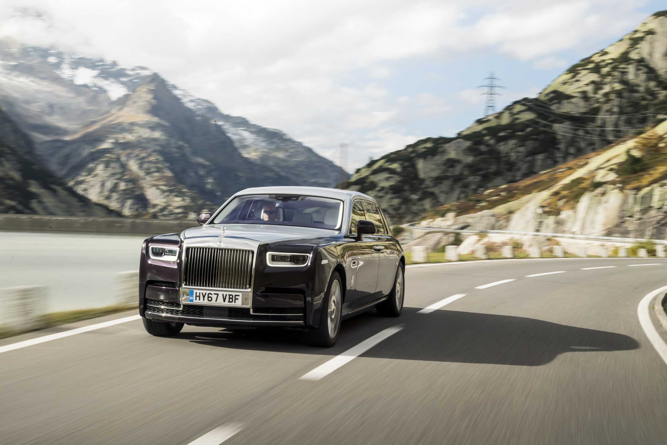 Роллс ройс 5. Rolls Royce Phantom. Rolls Royce Phantom 4. Rolls Royce Phantom 4 поколения. Ройс Фантом 2021.