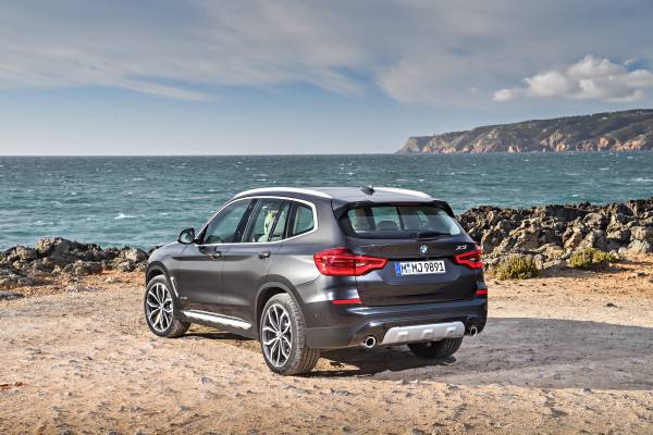 The new BMW X3 xDrive30d, Sophisto Grey Brilliant Effect metallic