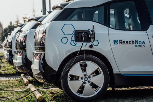 Bmw Group In Partnership With Evcard Launches Reachnow Car Sharing Service In China