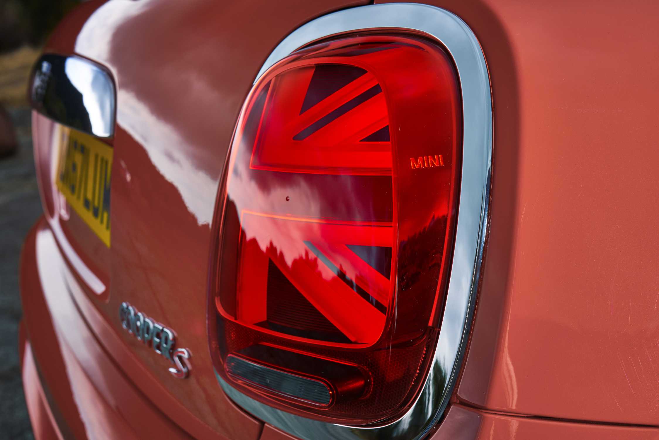 MINI LED rear lights in Union Jack design. (01/2018)