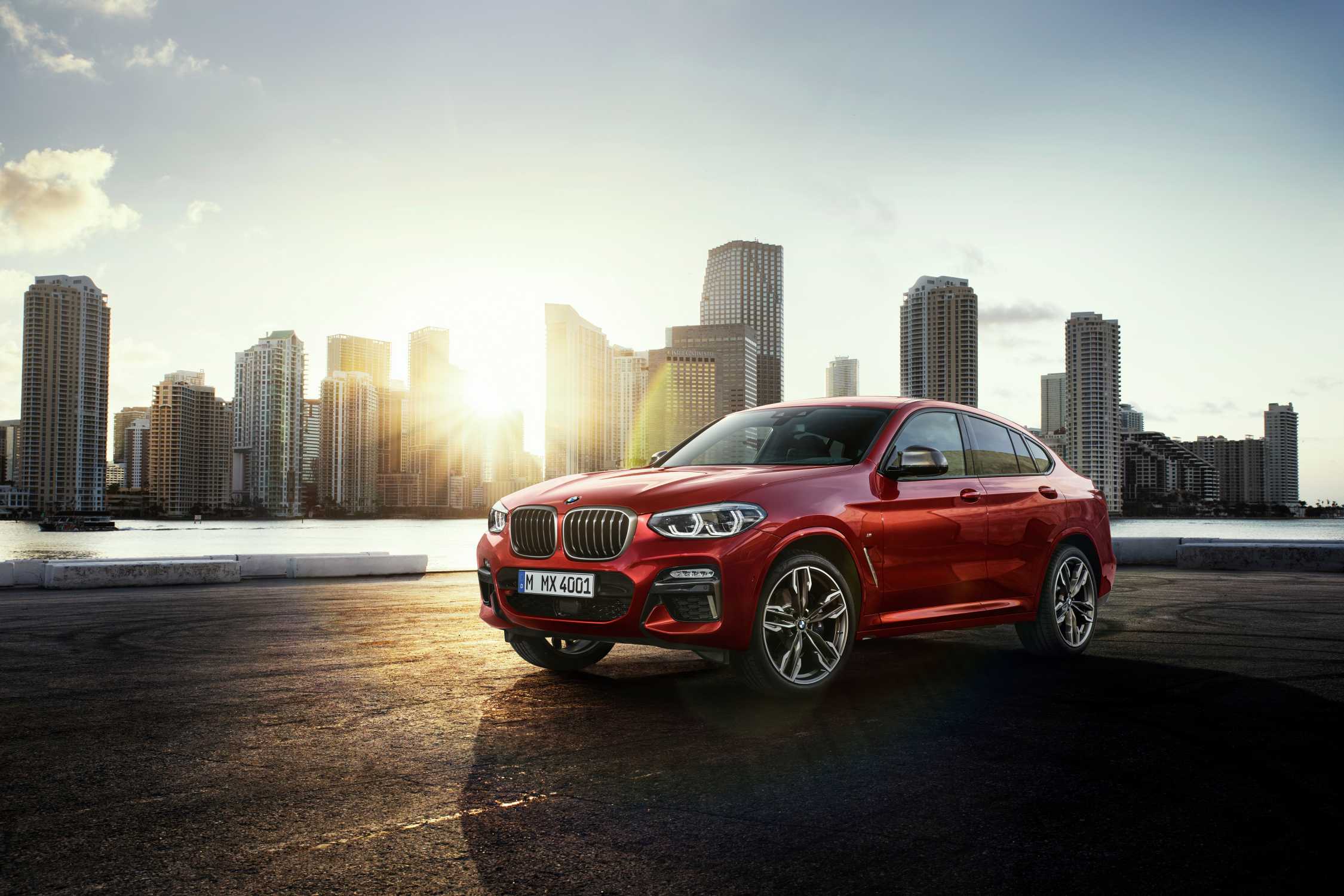 The new BMW X4 M40d (02/2018).